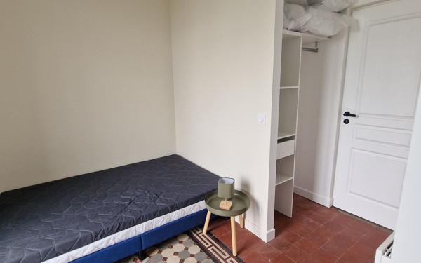 Appartement à louer    2 pièces • 11,30 m2 Triel-sur-Seine