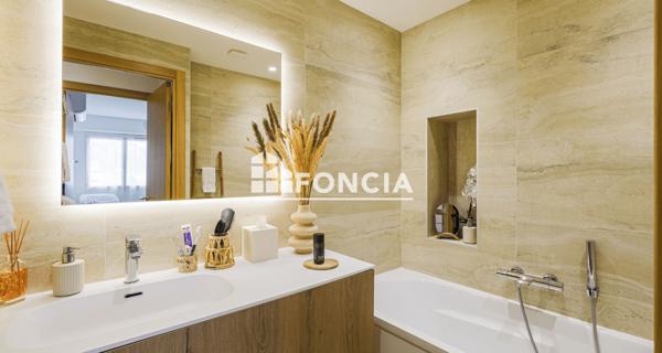 À vendre Appartement 4 pièces 94.45 m² - Grenoble 38100