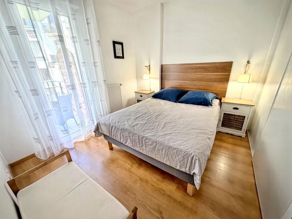 Appartement
                                                                                                                                                                                                                                                                                                                        2 pièce(s)                                                                                                                                                                                                          1 chambre(s)                                                                                                                                                                                                          41.93  m²