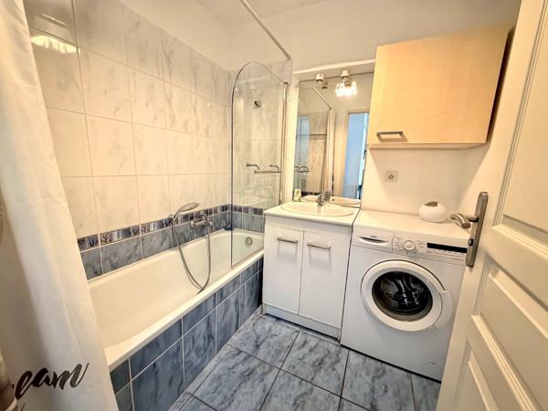 Appartement
                                                                                                                                                                                                                                                                                                                        2 pièce(s)                                                                                                                                                                                                          1 chambre(s)                                                                                                                                                                                                          41.93  m²