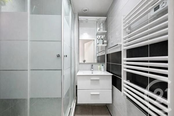 Appartement F2 à vendre  2 pièces - 37,94 m 2   NOISIEL  - 77