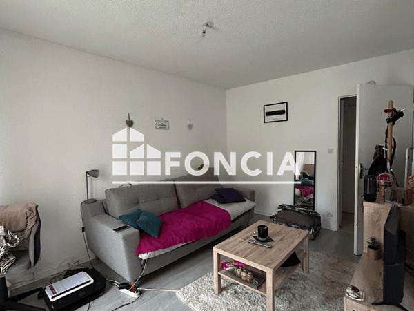 Location Studio 23.87 m² - 93-99 RUE CHARLES LEGENDRE Limoges 87000