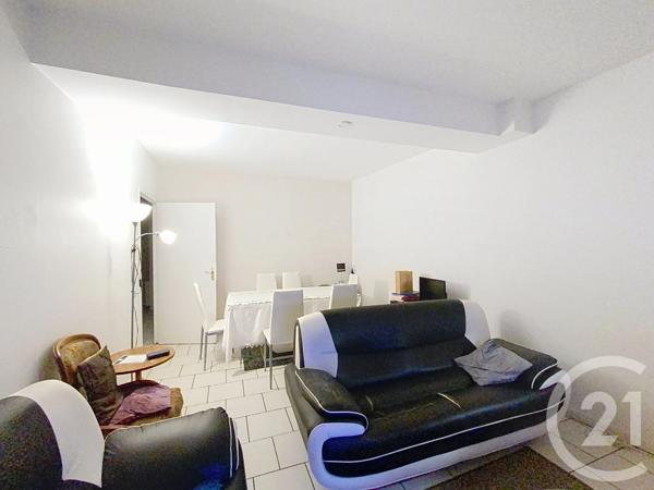 Appartement F2 à vendre  2 pièces - 53,11 m 2   NEMOURS  - 77