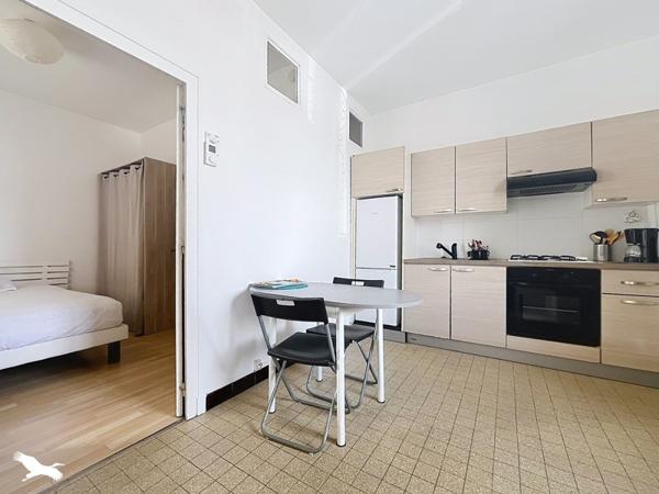 Appartement 108 600 € Tours 2 p 26,4 m² DPE E