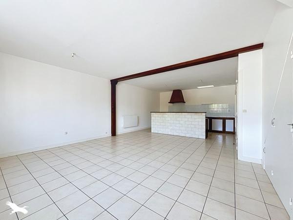 Maison 192 240 € Monnaie 4 p 92 m² DPE D