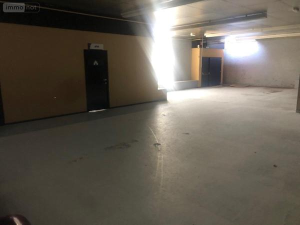 Fonds et/ou murs commerciaux à louer à Cambrai dans le Nord (59400), ref : 59084-L1242