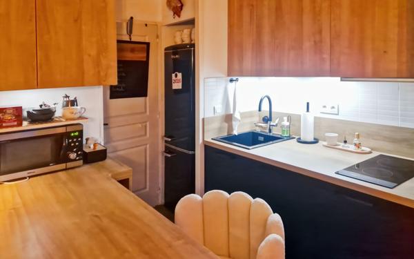 Appartement à vendre    1 pièce • 22,52 m2 Saint-Raphaël