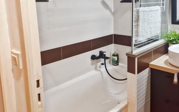 Appartement à vendre    1 pièce • 22,52 m2 Saint-Raphaël