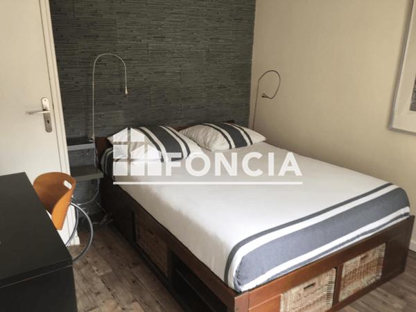 Location Appartement meublé 3 pièces 43.1 m² - 7 RUE BUFFETERIE La Rochelle 17000