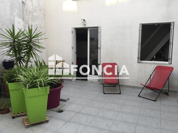 Location Appartement meublé 3 pièces 43.1 m² - 7 RUE BUFFETERIE La Rochelle 17000