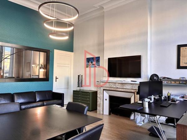 Bureau de 77 m² à louer à Bordeaux Triangle D'or