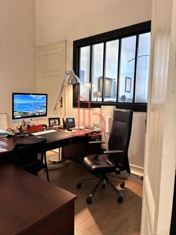 Bureau de 77 m² à louer à Bordeaux Triangle D'or