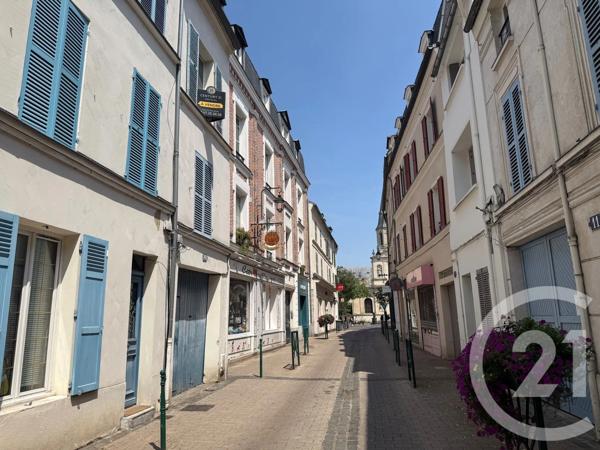 Appartement F2 à vendre  2 pièces - 27,34 m 2   RUEIL MALMAISON  - 92