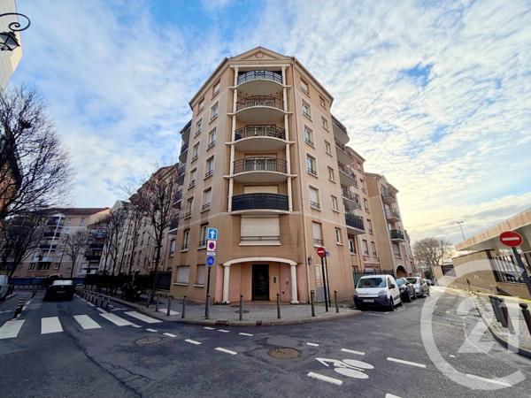 Appartement F2 à vendre  2 pièces - 27,34 m 2   RUEIL MALMAISON  - 92