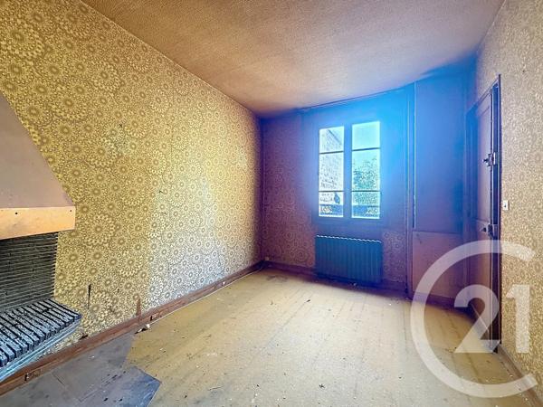 Appartement F2 à vendre  2 pièces - 27,34 m 2   RUEIL MALMAISON  - 92