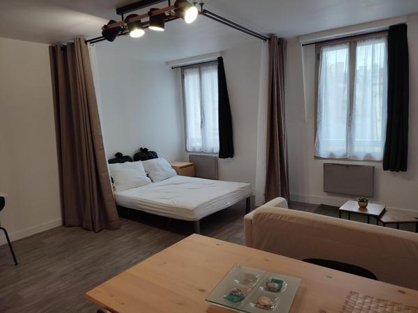 Appartement 1 pièces de 40 m² à Laval