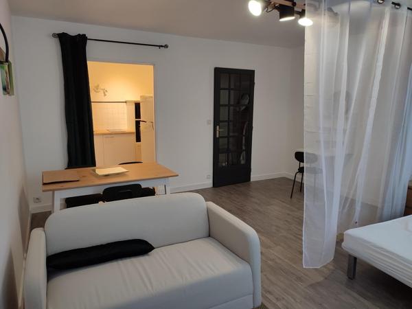 Appartement 1 pièces de 40 m² à Laval