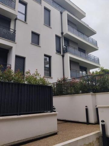 Appartement à NOISY-LE-GRAND, 93160 - 3 pièces 61m²