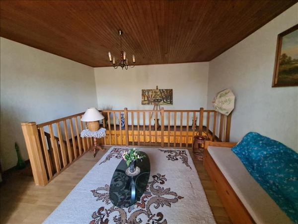 Maison à vendre |  Montguyon |  8 pièces | 158 m²