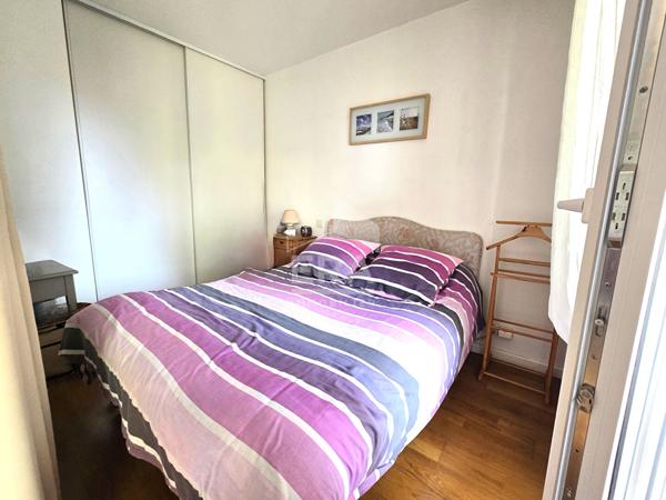 Vente - Anglet Larochefoucauld -  T1 Bis avec terrasse couverte, stationnement et cave