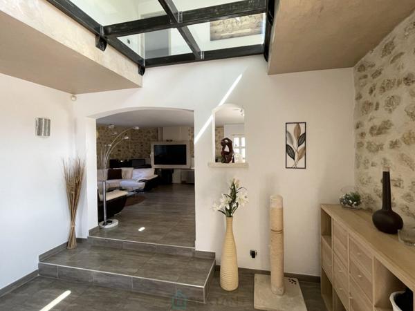 ISTRES - Magnifique VILLA T6 - 200m² - avec Piscine et Prestations Haut de Gamme