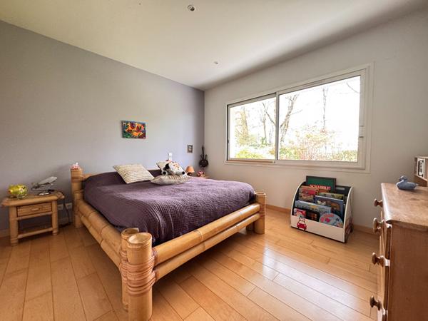 A VENDRE SUPERBE MAISON  AU CALME ET AVEC VUE IMPRENABLE SUR LA NATURE