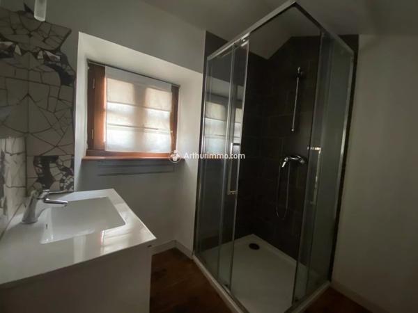 Location                                                      Appartement
                        
                     1 pièces                      38 m2                     à Millau