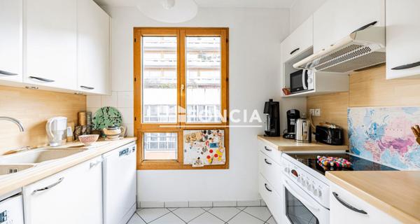 À vendre Appartement 2 pièces 56 m² - Paris 75011