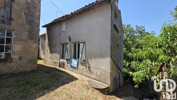 House for sale 8 rooms 160 m² Curzay-sur-Vonne