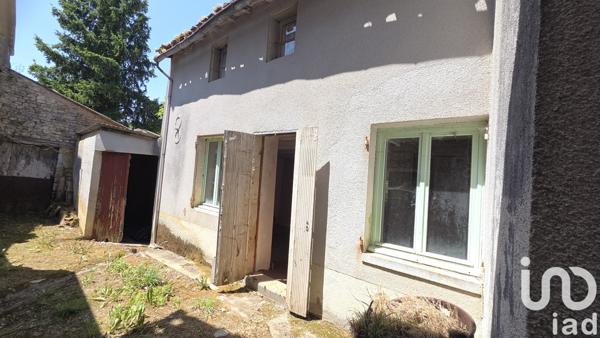 House for sale 8 rooms 160 m² Curzay-sur-Vonne