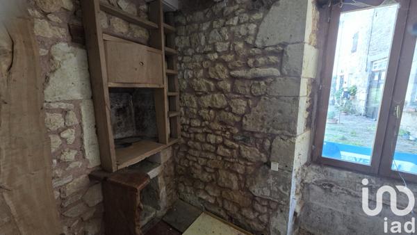 House for sale 8 rooms 160 m² Curzay-sur-Vonne