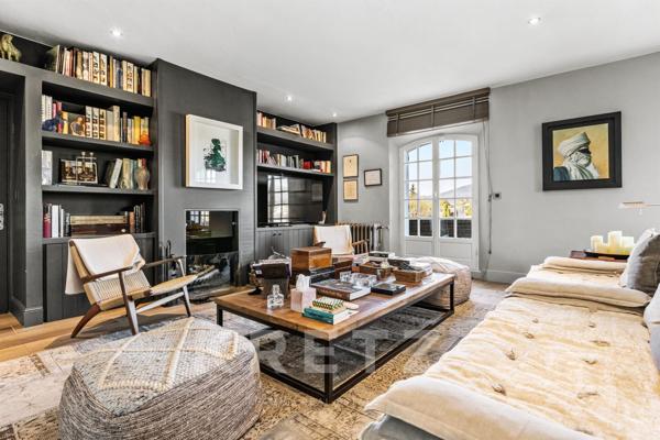 Maison de Maitre avec dépendance VALBONNE