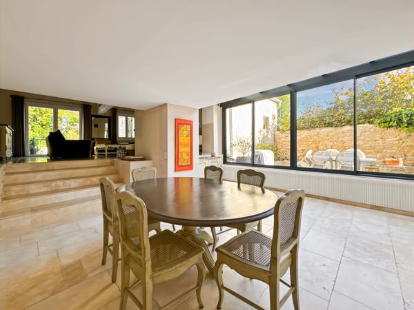 Maison 8 pièces - 200 m²