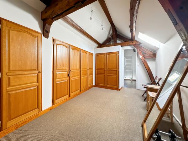 Maison 8 pièces - 200 m²