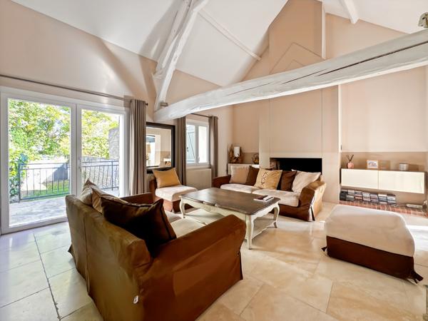 Maison 8 pièces - 200 m²