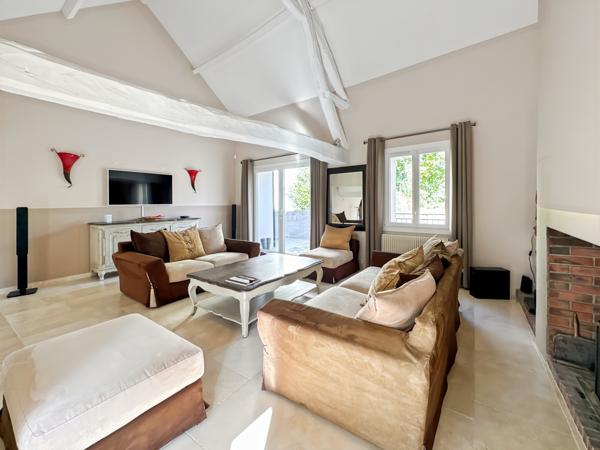 Maison 8 pièces - 200 m²