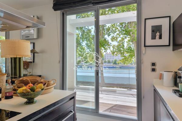 EXCLUSIVITE TRIPLEX en maison de ville