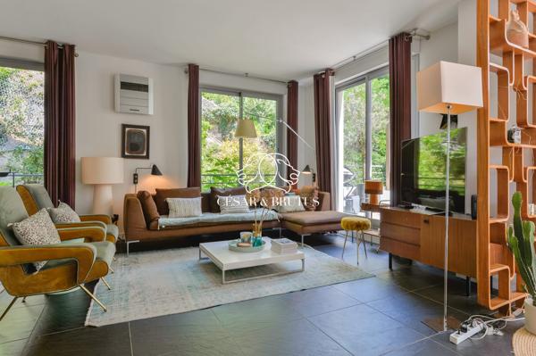 EXCLUSIVITE TRIPLEX en maison de ville