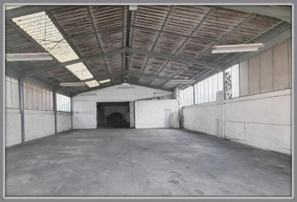 Local à vendre MONSEMPRON LIBOS (47), LOCAL GARAGE 348m2 + appartement T3- idéal ARTISAN/INVESTISSEUR