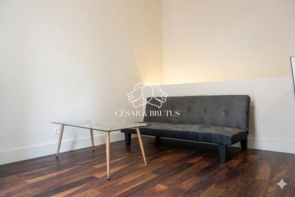 Immeuble – 13 appartements – Entièrement rénovés – Lyon 8