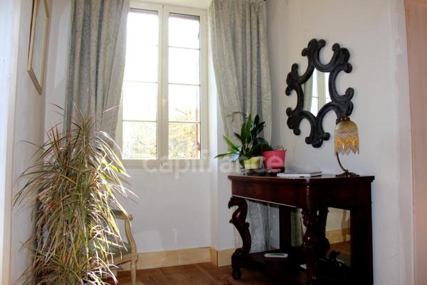 Propriété agricole à vendre 6 pièces, avec grange & ancien séchoir à tabac, sur terrain de 19 ha, à FLEURANCE (32)