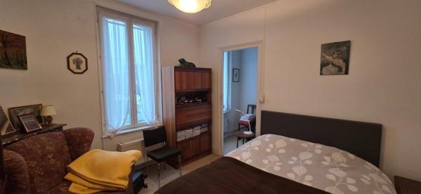 Maison type 5 à LAON ville basse 3 chambres grenier jardin grange et dépendance