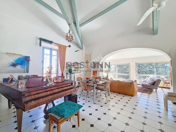 Rare, Propriété de charme Saint-Christol-Les-Alès