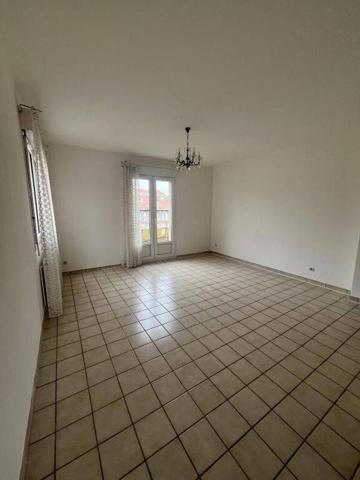 Appartement T2 / Résidence le Petit Jardin /Proche gare et toutes commodités
