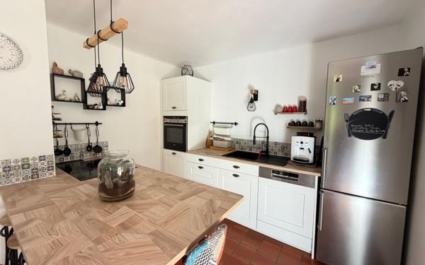 Maison à vendre    5 pièces •  Trescléoux