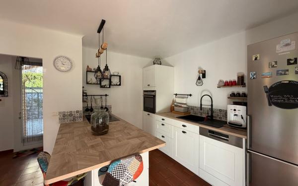 Maison à vendre    5 pièces •  Trescléoux
