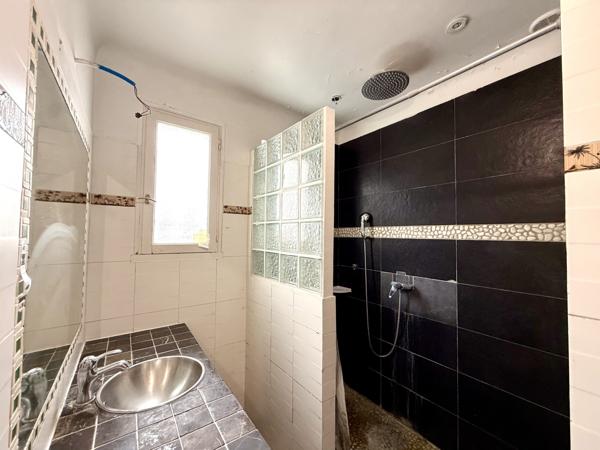 Pavillons-sous-Bois (93320) Maison individuelle de 194m2