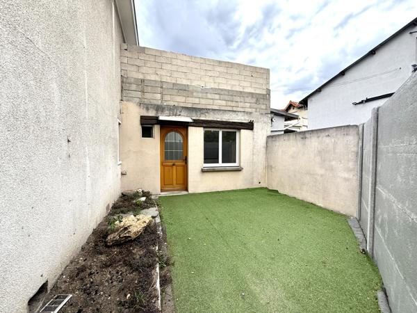 Pavillons-sous-Bois (93320) Maison individuelle de 194m2