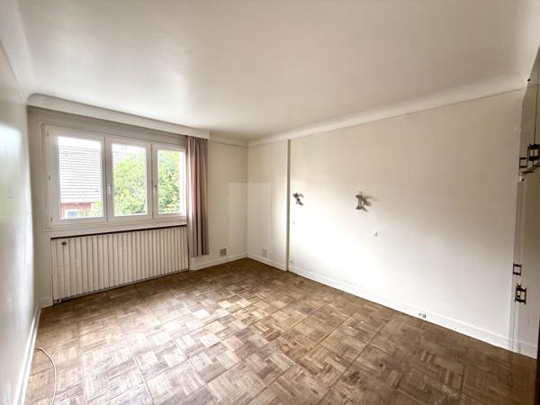 Pavillons-sous-Bois (93320) Maison individuelle de 194m2