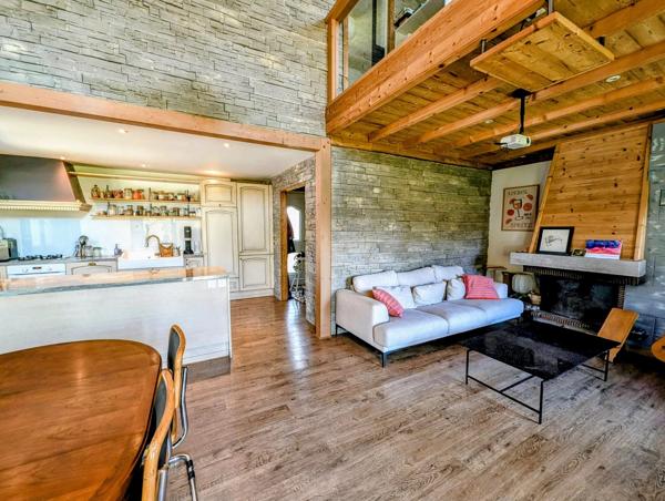 Coup de cœur à Tresserve : magnifique maison individuelle 4 pièces, sur terrain plat d'exception constructible de 2 288 m², accès lac à pied